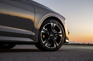 Kia K5 GT-Line AWD 2020 года  (NA)